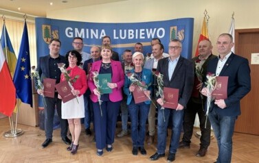 Wręczenie zaświadczeń o wyborze  3