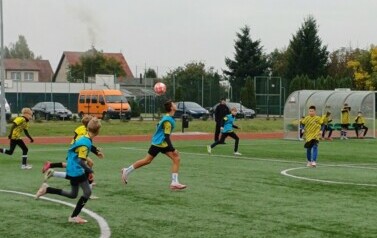 z orlika na stadion 8