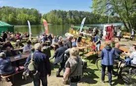 Galeria aktualności Rozpoczęcie Sezonu Turystycznego nad Zalewem Koronowskim &ndash; prom zn&oacute;w pływa! 2