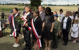 Galeria aktualności W Klonowie uczczono 87. rocznicę wybuchu II wojny światowej 10