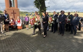 Galeria aktualności W Klonowie uczczono 87. rocznicę wybuchu II wojny światowej 16