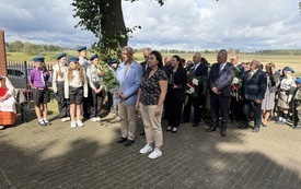 Galeria aktualności W Klonowie uczczono 87. rocznicę wybuchu II wojny światowej 18
