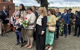 Galeria aktualności W Klonowie uczczono 87. rocznicę wybuchu II wojny światowej 36