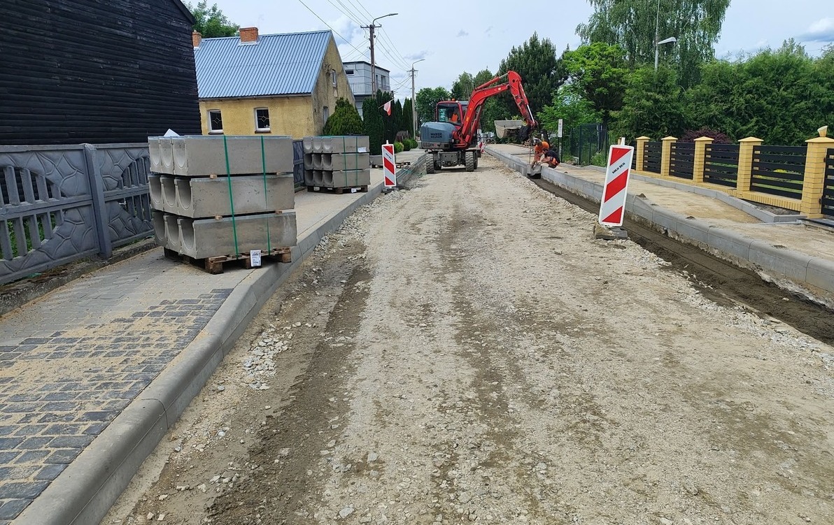 Zdjęcie do Rozbudowa drogi gminnej nr 010612C Lubiewo &ndash; Jania G&oacute;ra